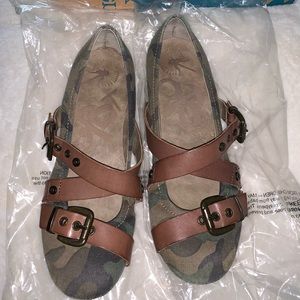 OTBT camo shoes